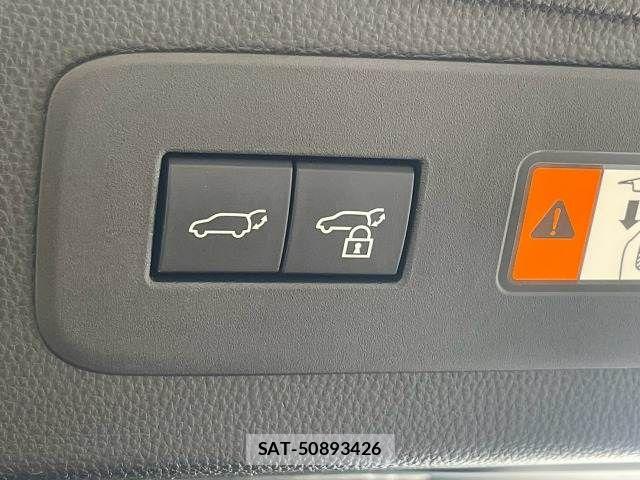 Toyota Land Cruiser 250 2024-06 8485565-7