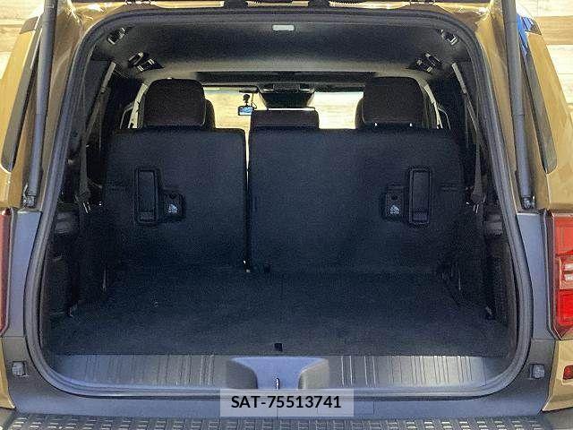 Toyota Land Cruiser 250 2024-07 8485566-12