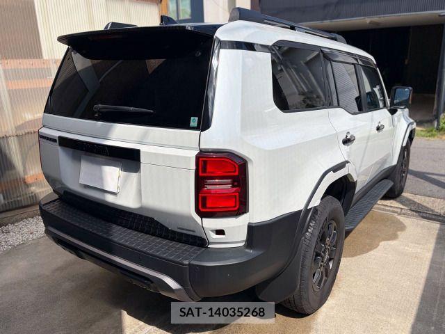 Toyota Land Cruiser 250 2024-05 8525411-13