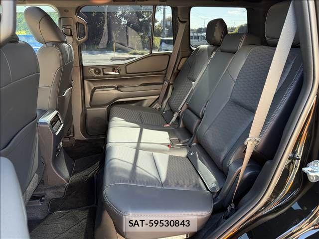 Toyota Land Cruiser 250 2026-01 8525406-9