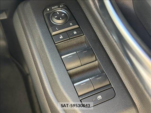 Toyota Land Cruiser 250 2026-01 8525406-28