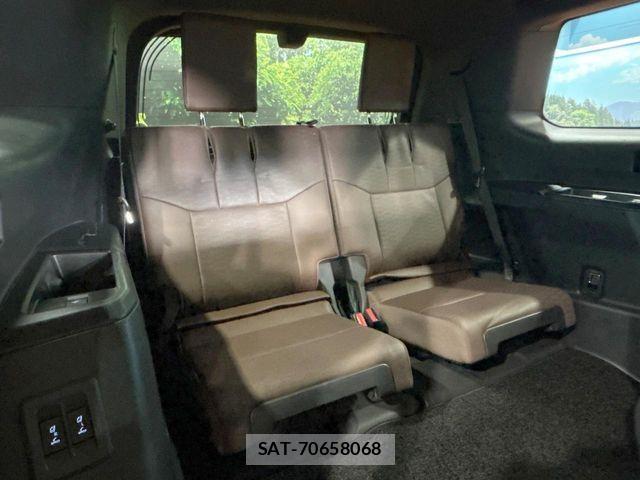 Toyota Land Cruiser 250 2024-06 8525408-10