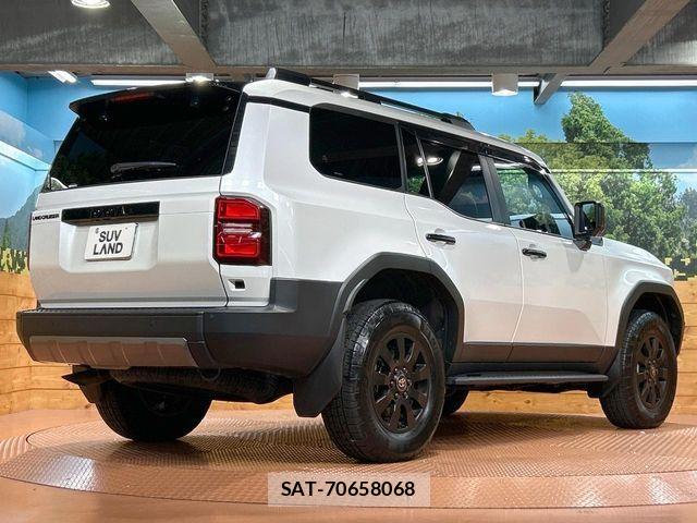 Toyota Land Cruiser 250 2024-06 8525408-18