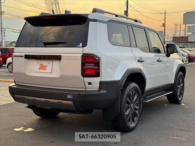 Toyota Land Cruiser 250 2025-10 8562315-14