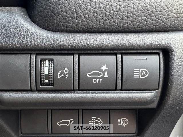 Toyota Land Cruiser 250 2025-10 8562315-26