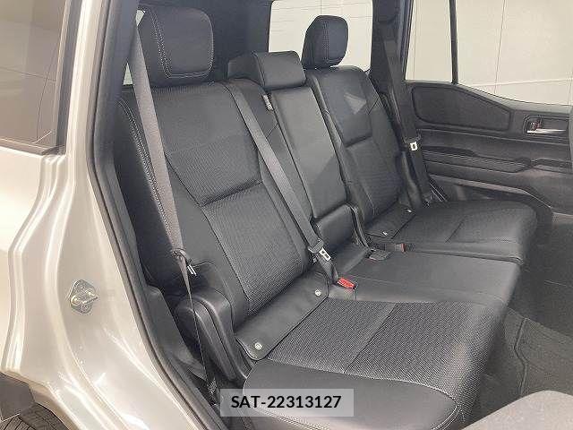 Toyota Land Cruiser 250 2024-08 8627342-10