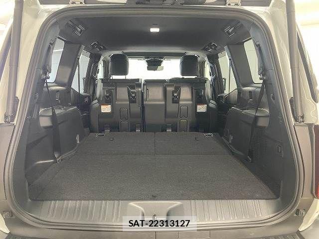 Toyota Land Cruiser 250 2024-08 8627342-12
