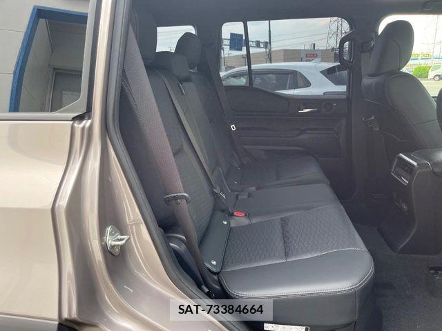Toyota Land Cruiser 250 2025-07 8627341-8