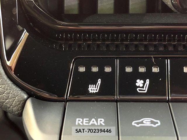 Toyota Land Cruiser 250 2026-04 8627348-6