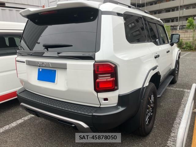 Toyota Land Cruiser 250 2024-11 8659749-3