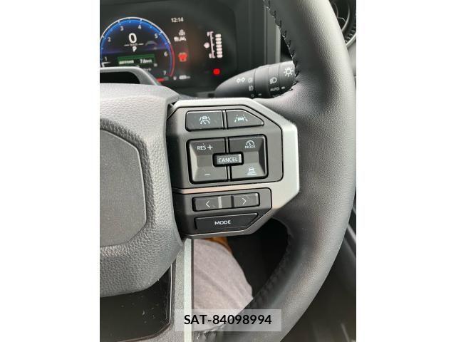 Toyota Land Cruiser 250 2025-05 8659748-18