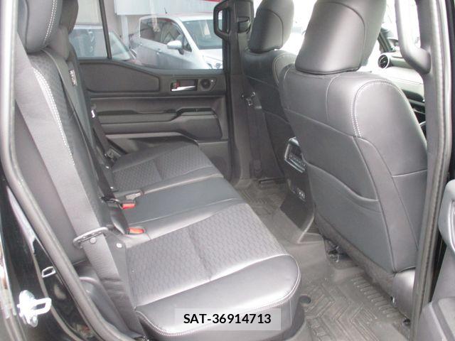 Toyota Land Cruiser 250 2025-11 8666339-11