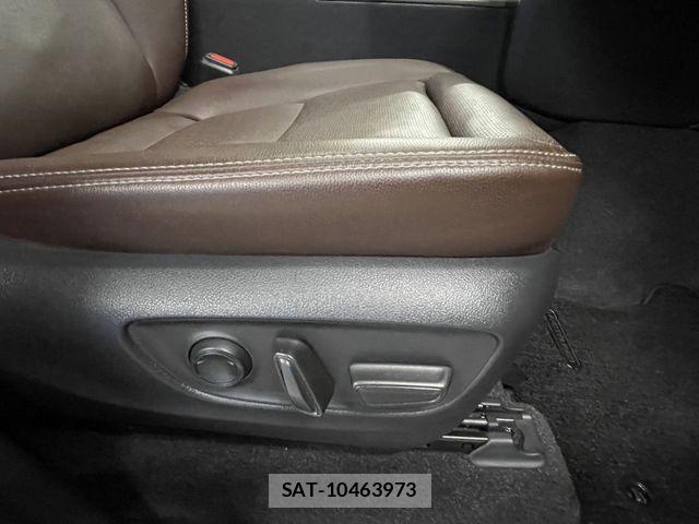 Toyota Land Cruiser 250 2024-12 8659738-12