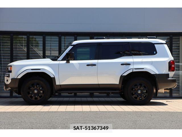 Toyota Land Cruiser 250 2024-07 8659743-8