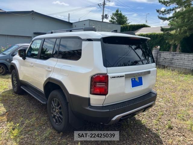 Toyota Land Cruiser 250 2024-06 8659751-16
