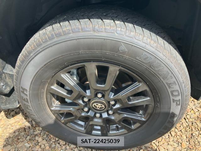 Toyota Land Cruiser 250 2024-06 8659751-5