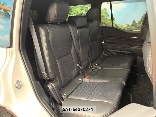 Toyota Land Cruiser 250 2025-09 8666341-10