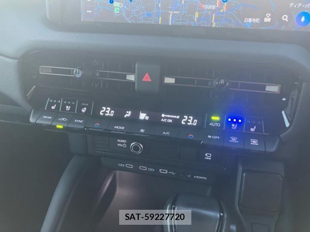 Toyota Land Cruiser 250 2024-07 8659747-8