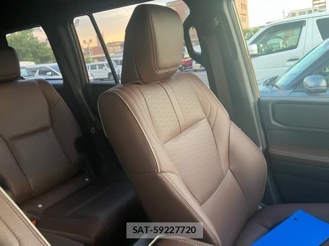 Toyota Land Cruiser 250 2024-07 8659747-6