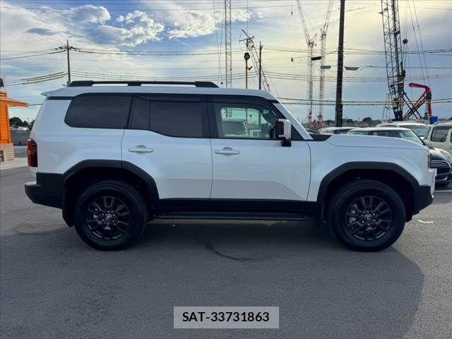 Toyota Land Cruiser 250 2025-08 8659753-11