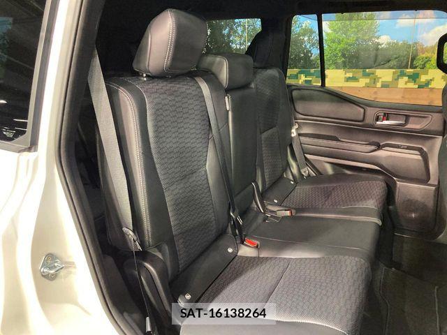 Toyota Land Cruiser 250 2025-01 8685793-9