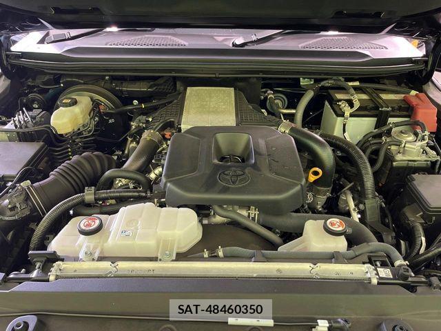 Toyota Land Cruiser 250 2025-02 8685794-17