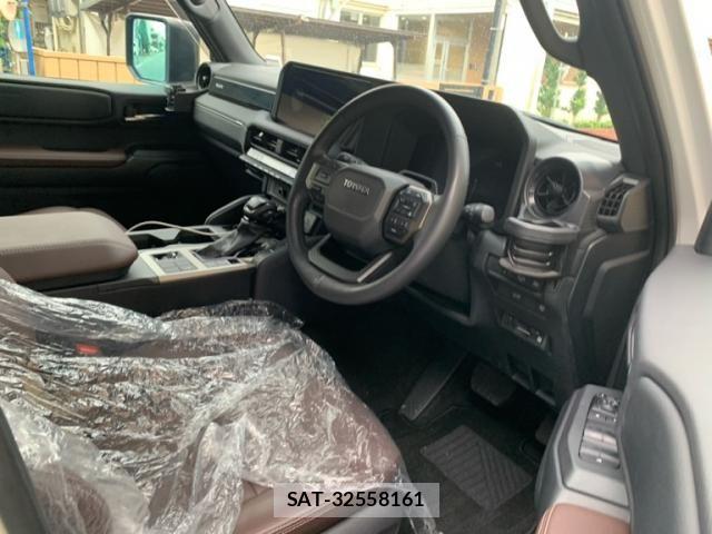 Toyota Land Cruiser 250 2024-07 8685792-14