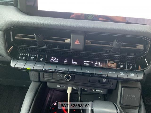 Toyota Land Cruiser 250 2024-07 8685792-17