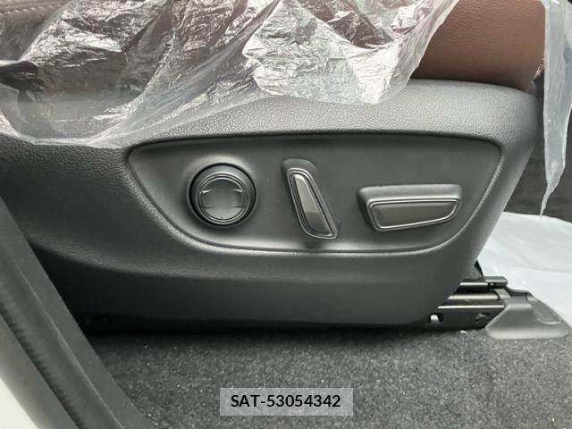 Toyota Land Cruiser 250 2024-08 8685790-15