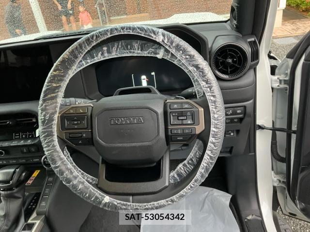 Toyota Land Cruiser 250 2024-08 8685790-16