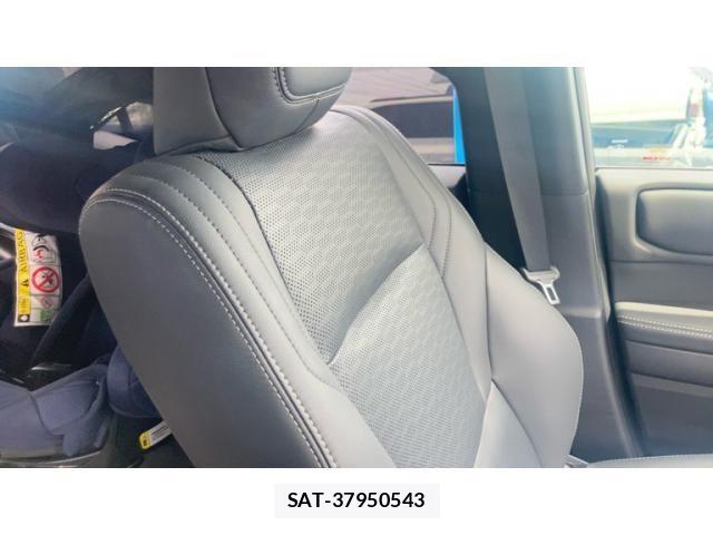 Toyota Land Cruiser 250 2025-02 8743132-19