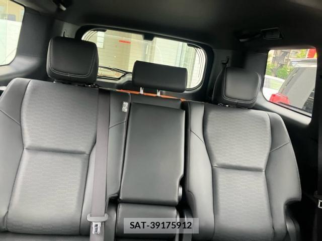 Toyota Land Cruiser 250 2026-02 8743119-21