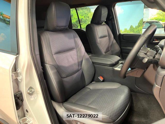 Toyota Land Cruiser 250 2025-05 8743117-9