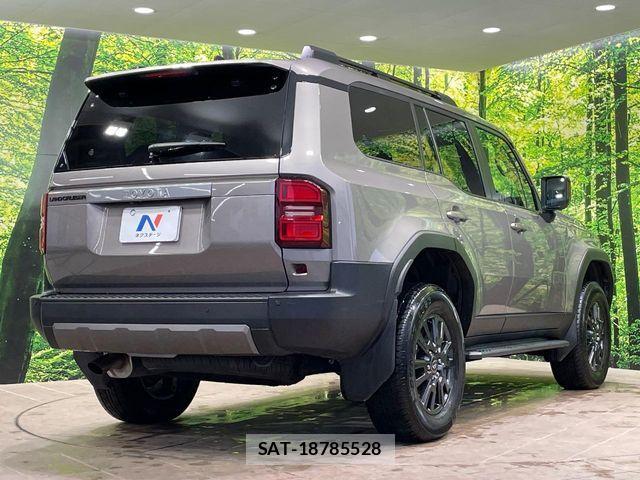 Toyota Land Cruiser 250 2025-06 8780739-17