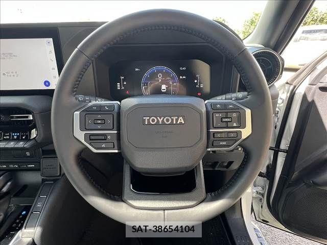 Toyota Land Cruiser 250 2025-08 8780737-23