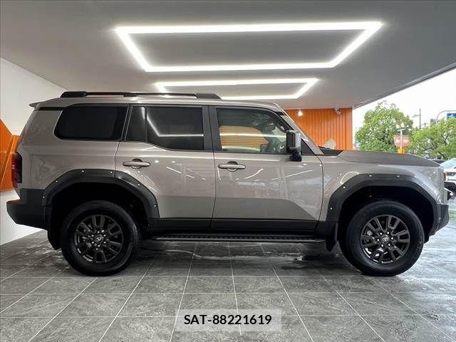 Toyota Land Cruiser 250 2025-01 8796348-11