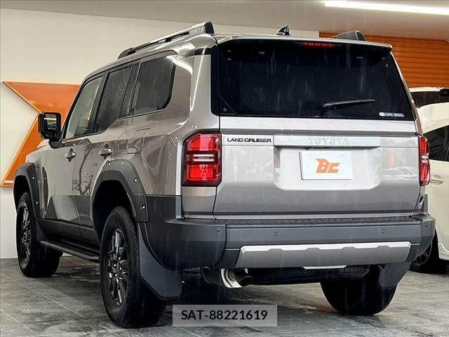 Toyota Land Cruiser 250 2025-01 8796348-12
