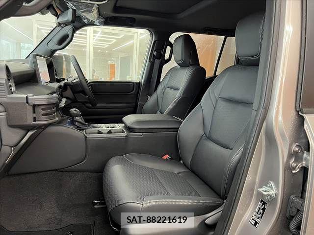 Toyota Land Cruiser 250 2025-01 8796348-16