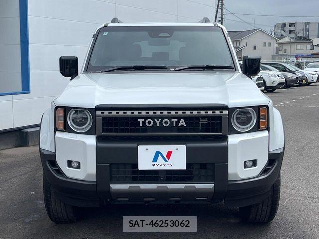 Toyota Land Cruiser 250 2024-06 8796342-14