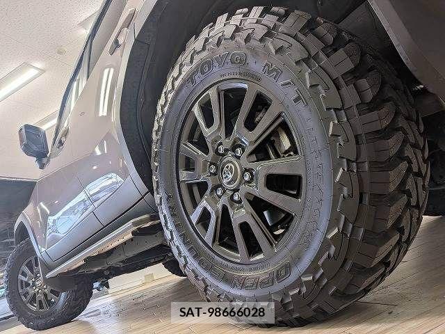 Toyota Land Cruiser 250 2024-09 8796349-18