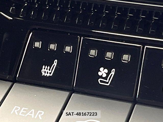 Toyota Land Cruiser 250 2025-09 8796346-8