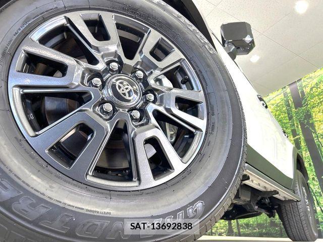 Toyota Land Cruiser 250 2024-09 8796345-14