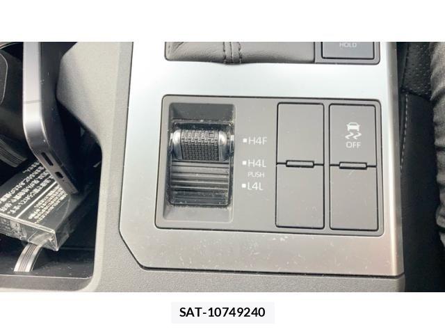 Toyota Land Cruiser 250 2025-03 8829751-13