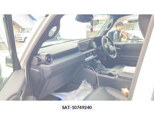 Toyota Land Cruiser 250 2025-03 8829751-16
