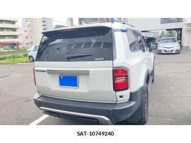Toyota Land Cruiser 250 2025-03 8829751-3