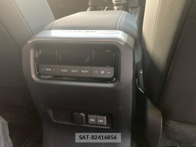 Toyota Land Cruiser 250 2024-08 8829756-8