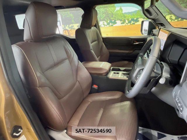 Toyota Land Cruiser 250 2024-06 8849487-6
