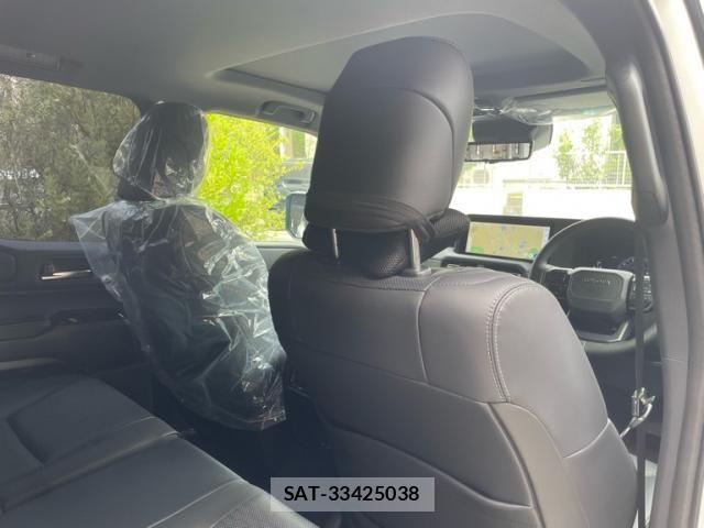 Toyota Land Cruiser 250 2025-01 8849493-12