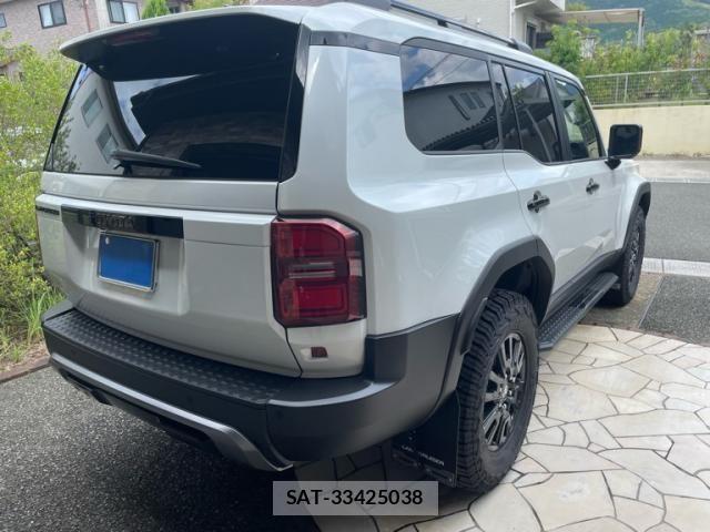 Toyota Land Cruiser 250 2025-01 8849493-2