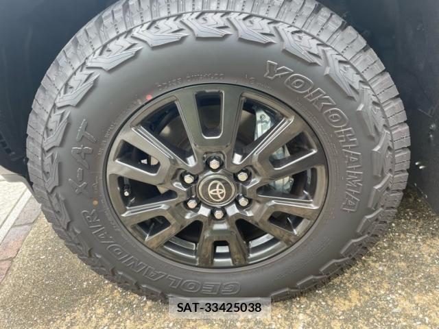 Toyota Land Cruiser 250 2025-01 8849493-7